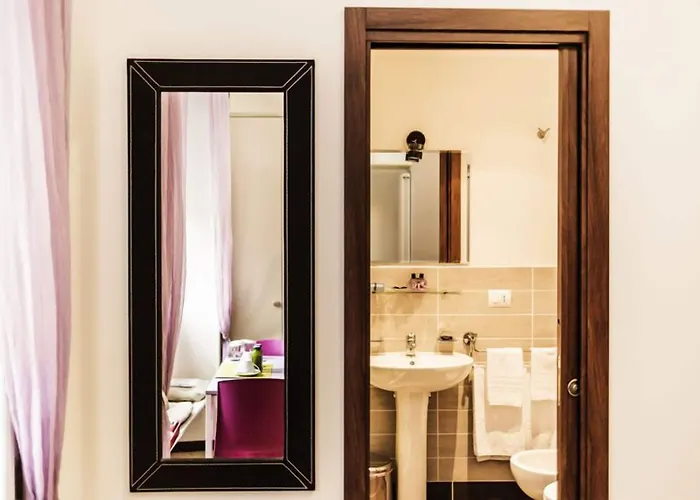 Maison Colosseo בית הארחה 4*