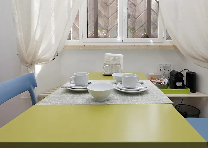 Maison Colosseo בית הארחה 4*