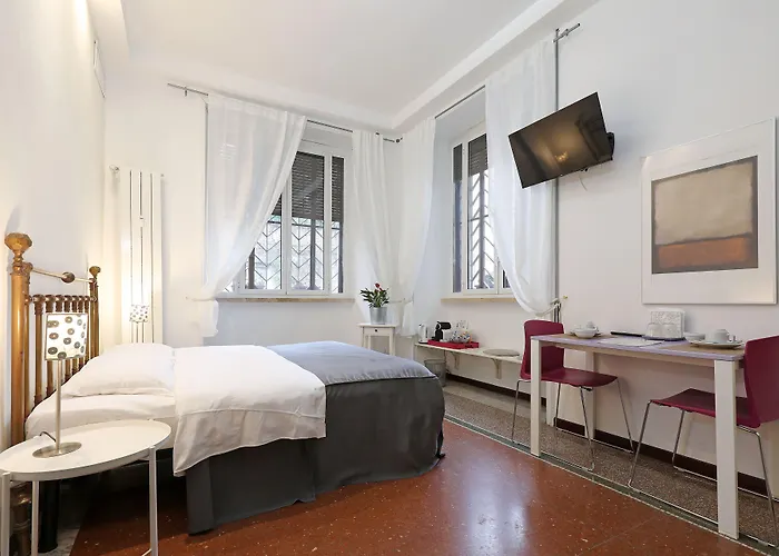 Guest house Maison Colosseo 4*