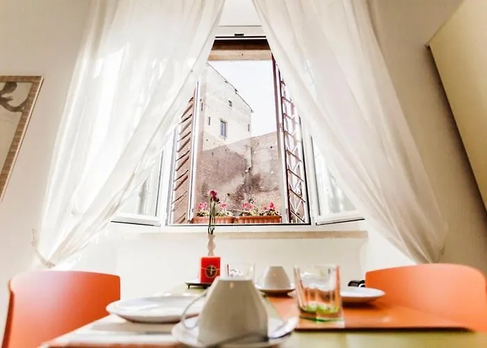 Maison Colosseo 4*